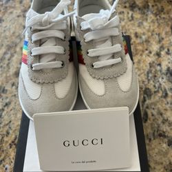 Gucci Shoes “kids 26”
