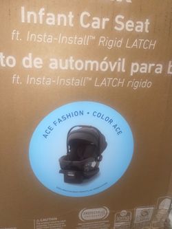 Graco GoMax infant Car Seat W/base