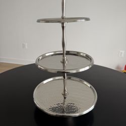 Metal 3tiered Stand