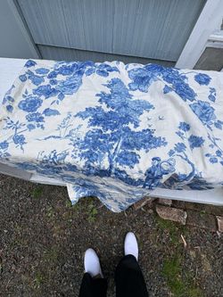 1-1/3 Yard 100% FINE LINEN FABRIC