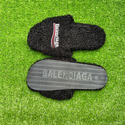 Balenci Fuzzy Slides
