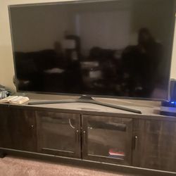 Samsung 60” With Stand