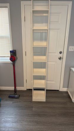 Bookshelf tall