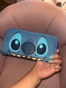 Stitch Woman's Wallet