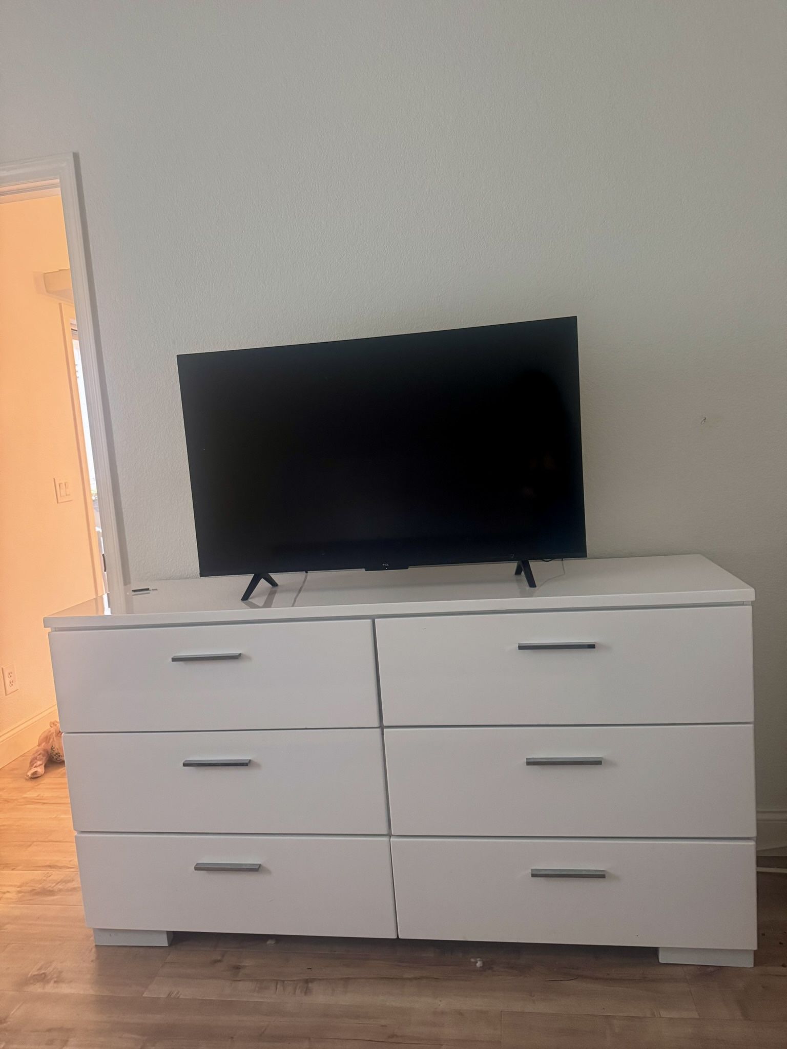 Dresser Set