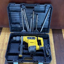 DeWalt Rotary Hammer Drill