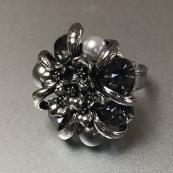 Vintage Silver Tone Carved Flowers Pearl Smoky Topaz Rhinestone Adjustable Ring 