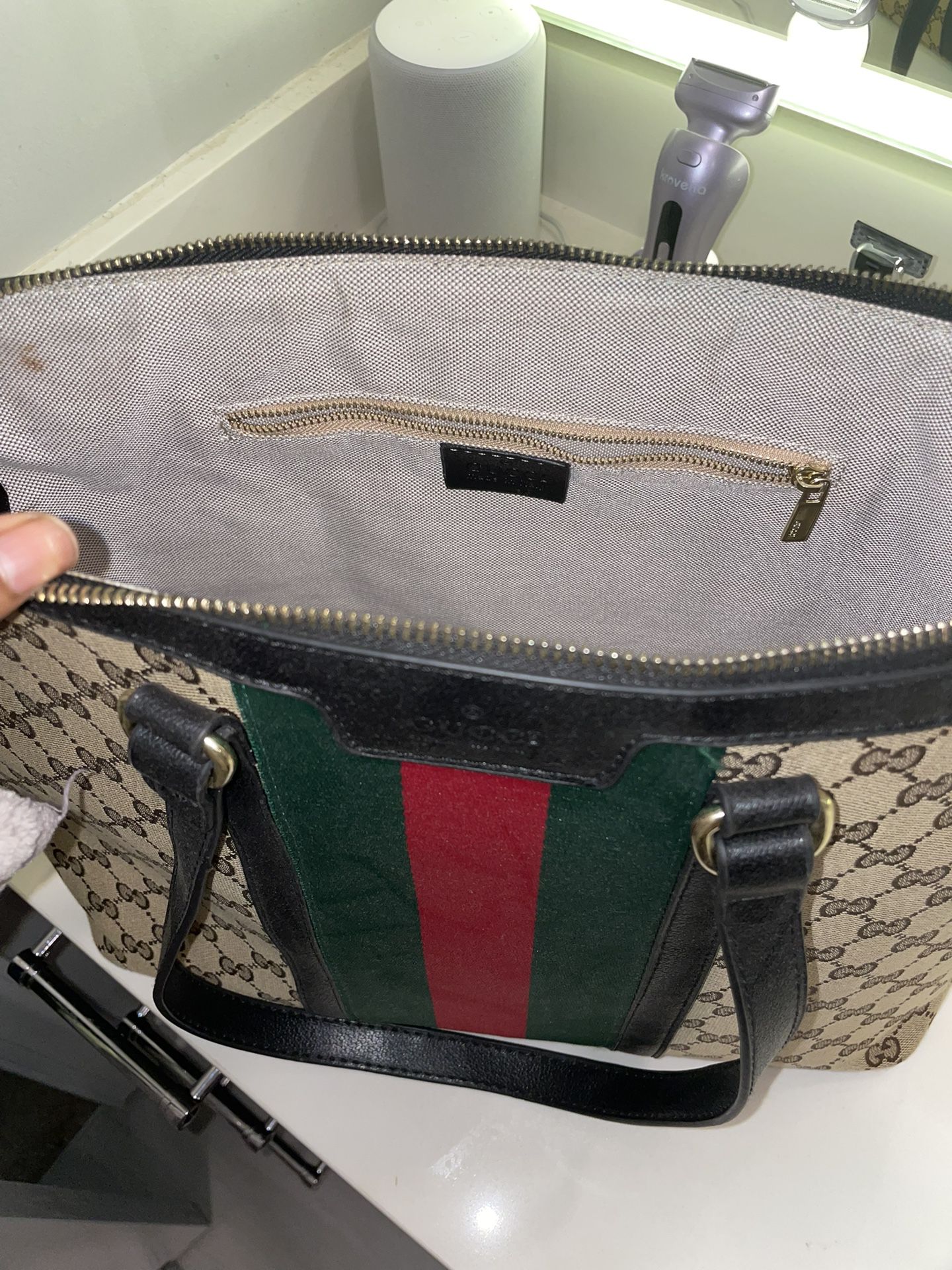 Limited Edition Fiat 500 Gucci Tote Handbag for Sale in Atlanta, GA -  OfferUp