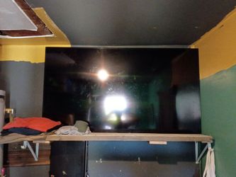 70 in onnsmart tv