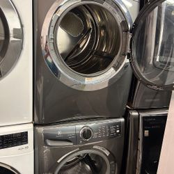 Electrolux Washer And Electric Dryer 