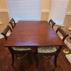 Antique Table With 4 Chairs