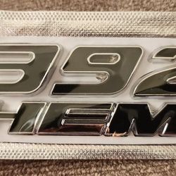 392 Hemi Badge emblem adhesive back SHIPPING AVAILABLE