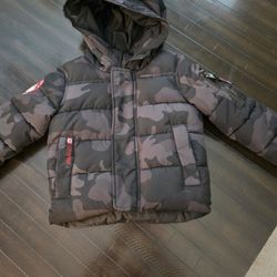 Canada Weathergear Kid Jacket.  Size 4