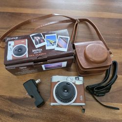 Fujifilm Instax Mini 90 Neo Classic Instant Photo Camera