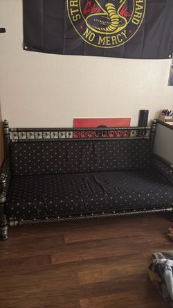 Decorative Metal Frame Daybed