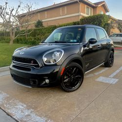 2016 Mini Countryman ALL4 One Owner Clean Title 