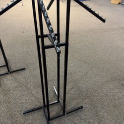 Black Metal Multi-arm Waterfall Display Rack