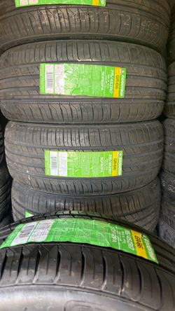 215/45R/17 tires