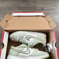 Nike Dunk Low SE Fleece Pack Honeydew (Women's)