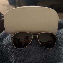 Oakley Women’s Daisy Chain Aviator Polarized Sunglasses 