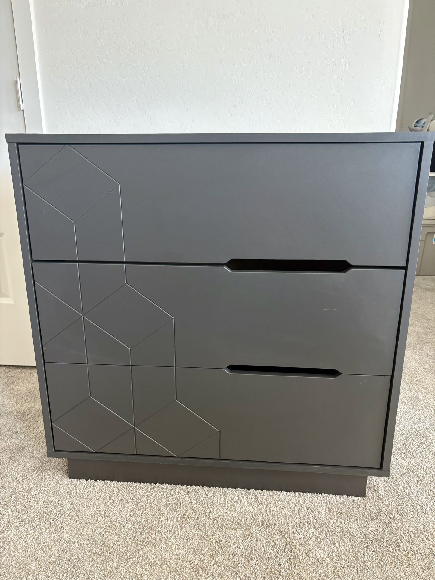 Devunte 32.25"' W 4-Drawer Dresser