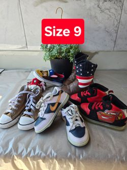 Toddler Boy Size 9 Shoes (5 pairs of Shoes)