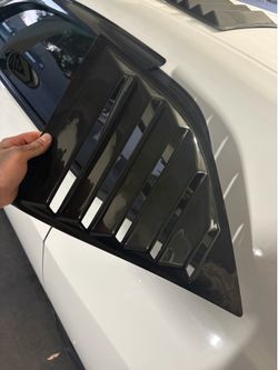 Challenger Window Louvers