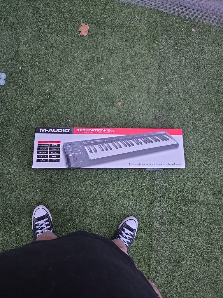 M-Audio Keystation 49es Keyboard MIDI Controller