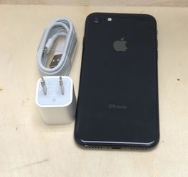 iPhone 8 64GB Factory Unlocked-Space Gray