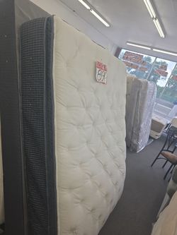 🔥QUEEN SIZES MATTRESS SET 🔥