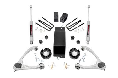 Rough Country 3.5 Inch Lift Kit Chevy/GMC 1500 (07-16)