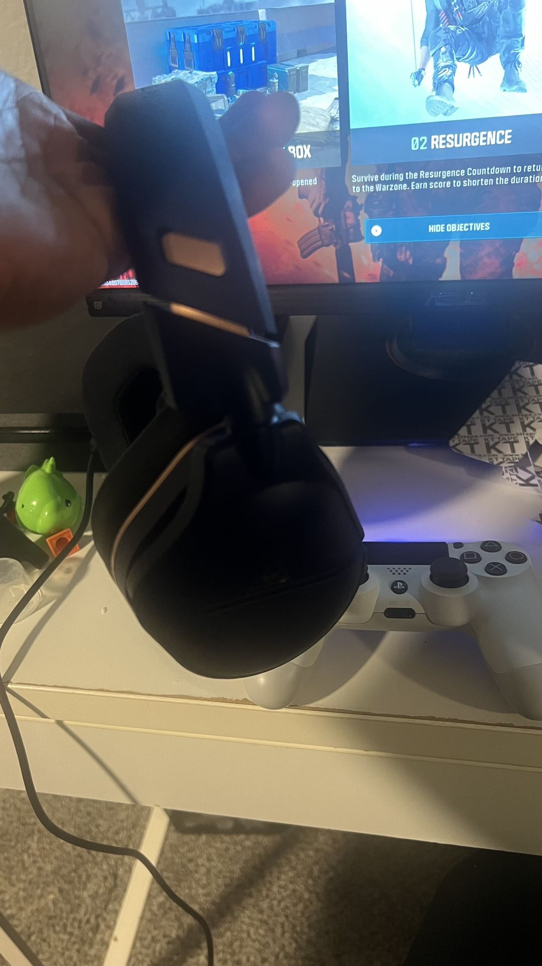 PS4 With Turtle Beach Headset And Monitor 