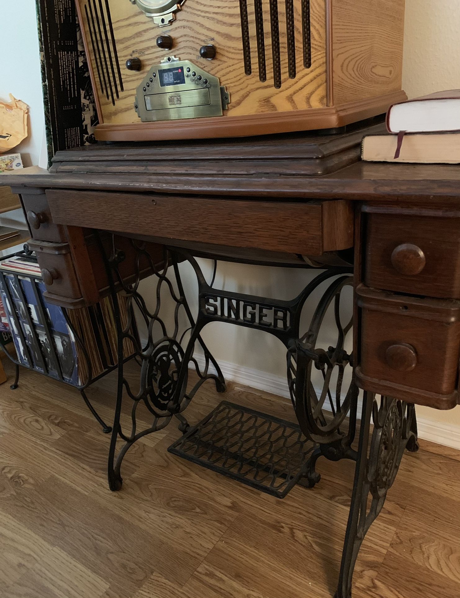 Singer Sewing Machine