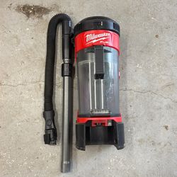 Milwaukee M18 Fuel Backpack Cordless Vacuum