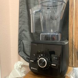 Vitamix Ascent X2 Blender (Like-New with Warranty)