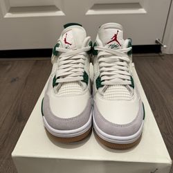 Jordan 4 Retro SP x Nike SB Mid Pine Green