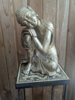 SLEEPING BUDA