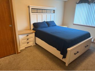 Queen Size Bedroom Set