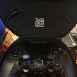 Dual Sense Edge ~ BLACK~ Like New