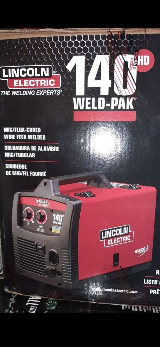 140 Amp Weld Pak 140 HD MIG Wire Feed Welder with Magnum 100L Gun