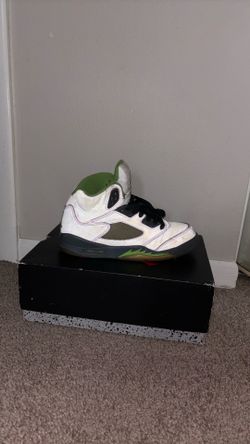 Retro air Jordan  (GS)  Green bean, green, silver,black laces