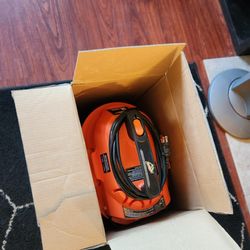 Brand new wet and dry shop vac