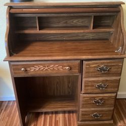 Solid Wood Desk With Roll Top