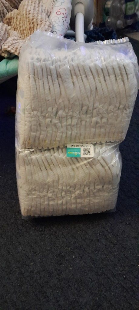 Pampers Newborn Diapers