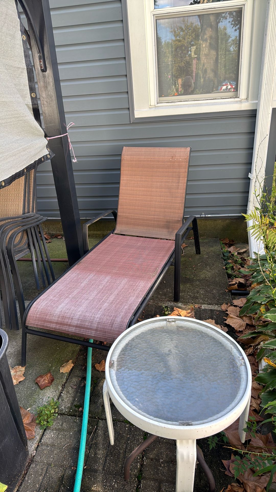 Lounge Chairs 2