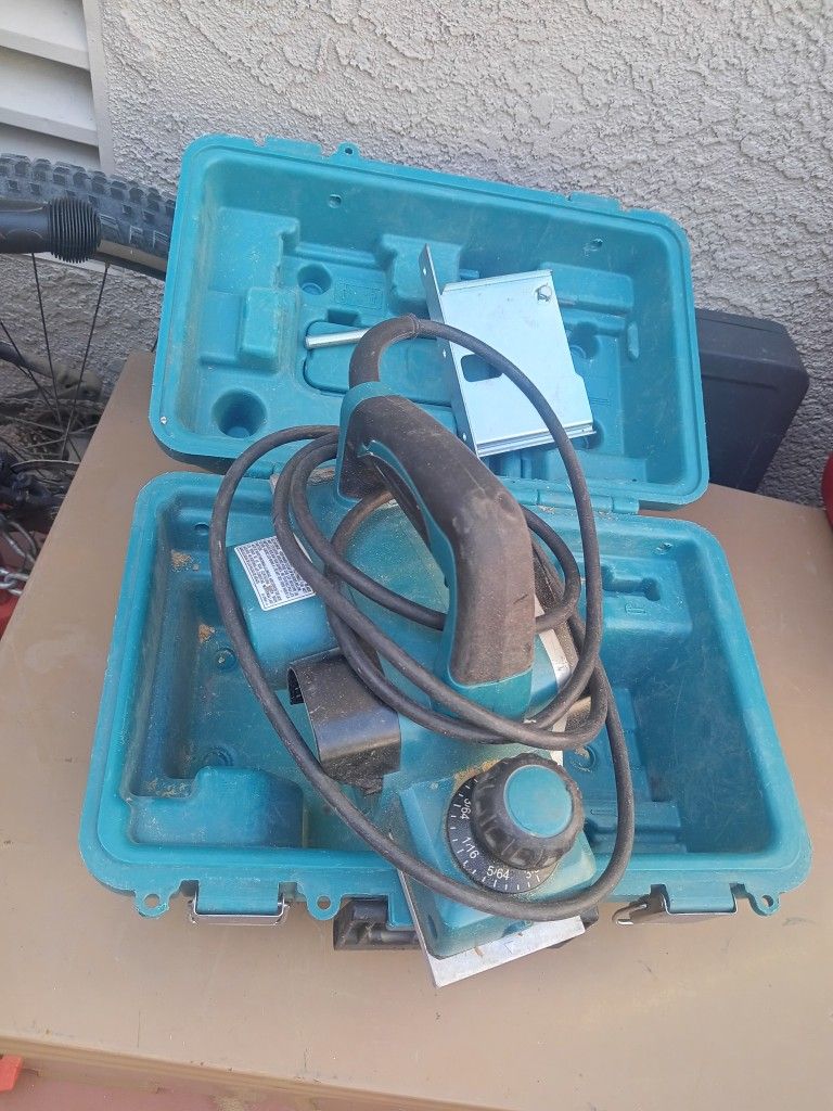Makita