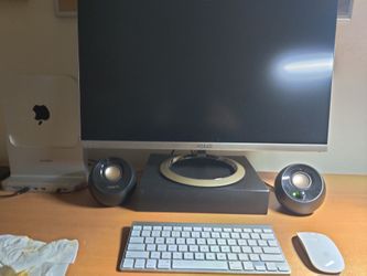 Apple Mac Mini M1 w/Vaydeer dock, Asus 27" 4K & accessories