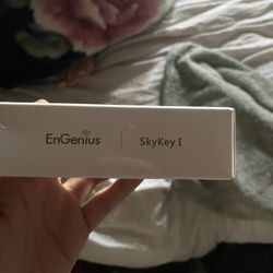 Engenius Sky Key 1