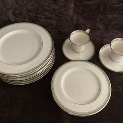 22 Piece Vintage Pickard Marquis China