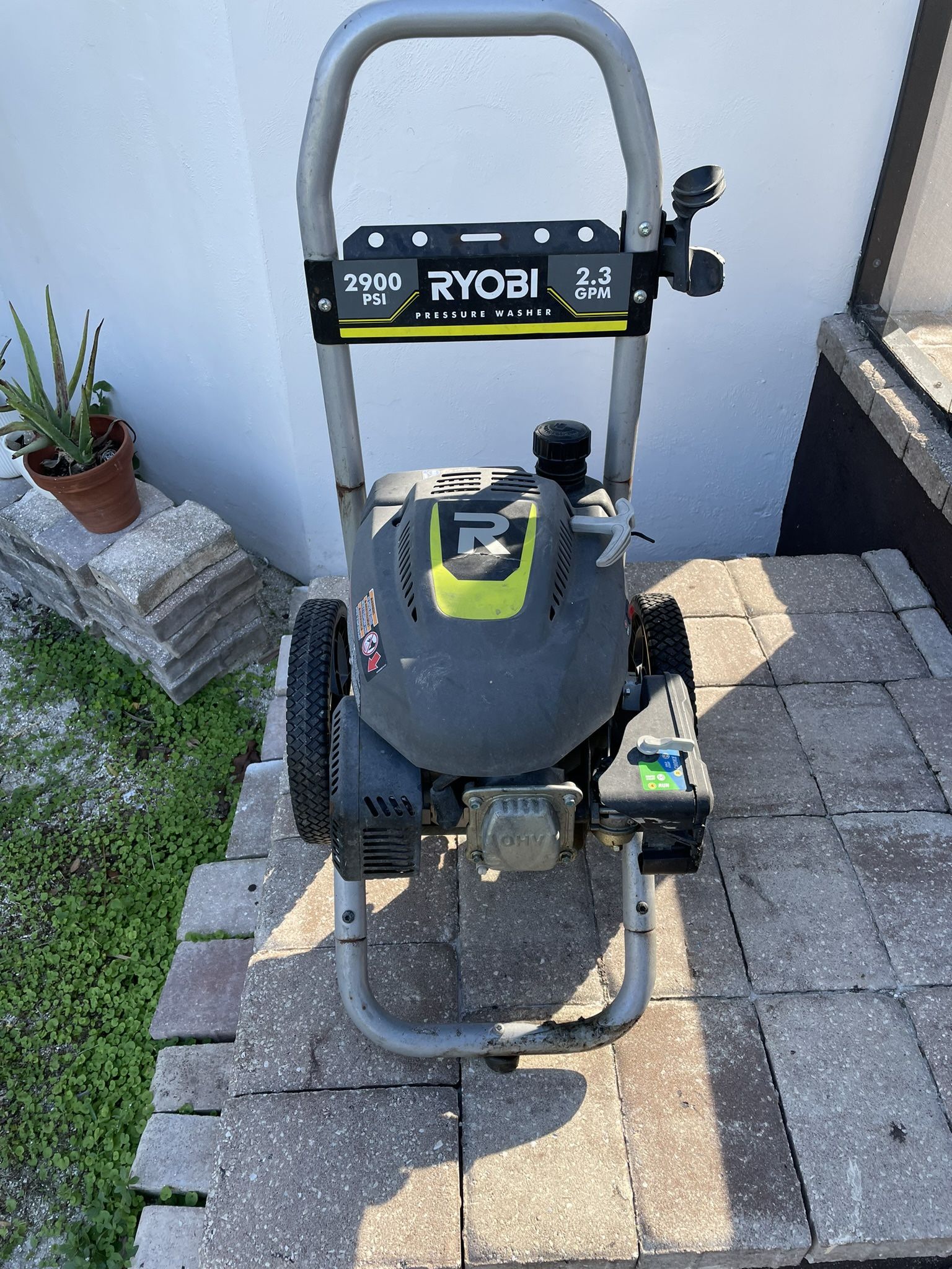 Ryobi 2900 psi Pressure Washer (Repair Needed)